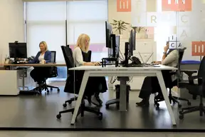 Puestos de trabajo en la oficina de METRICA